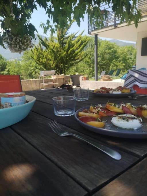 Balcons Du Royans.Logement Entier Piscine Saint-Jean-en-Royans Εξωτερικό φωτογραφία
